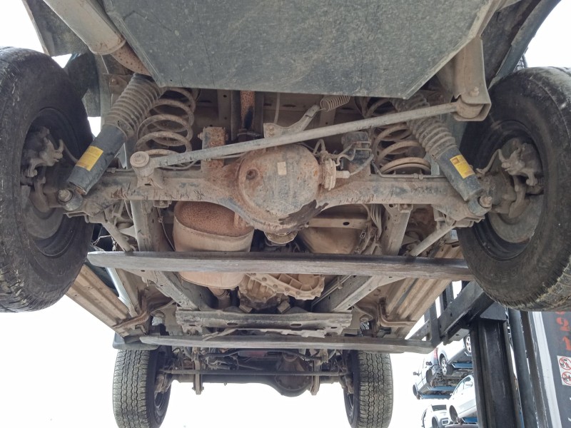 nissan patrol gr v wagon (y61) del año 2000