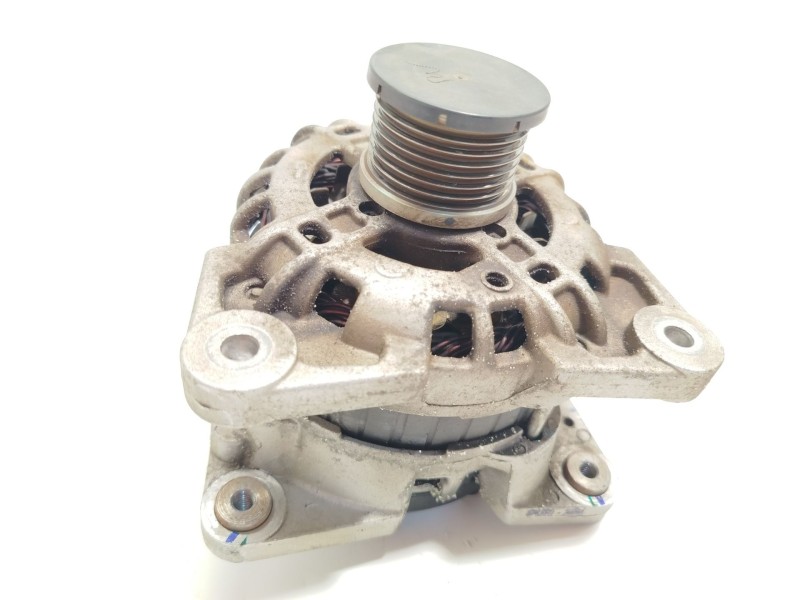 Recambio de alternador para renault captur i (j5_, h5_) 0.9 tce 90 referencia OEM IAM 231008593R  F000BL0410