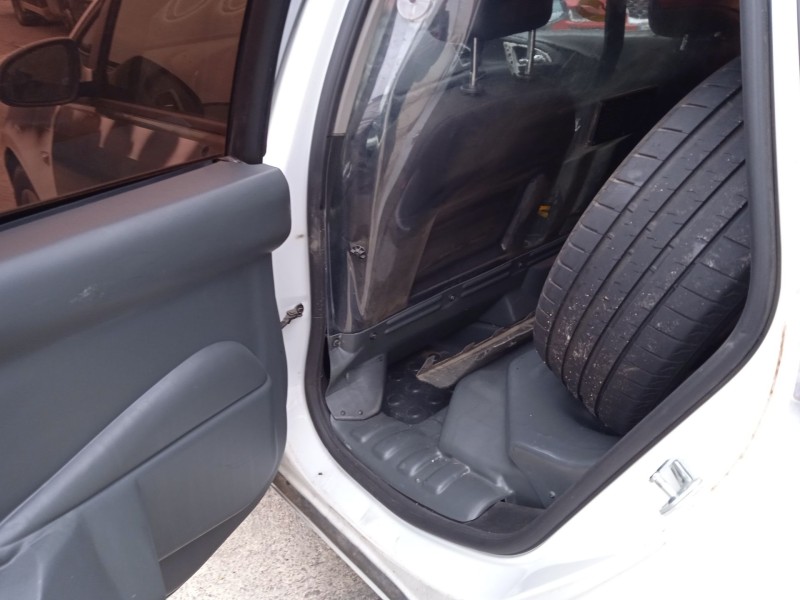 opel astra h classic hatchback (a04) del año 2009