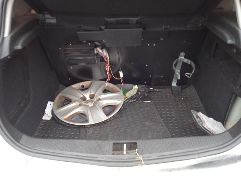 opel astra h classic hatchback (a04) del año 2009