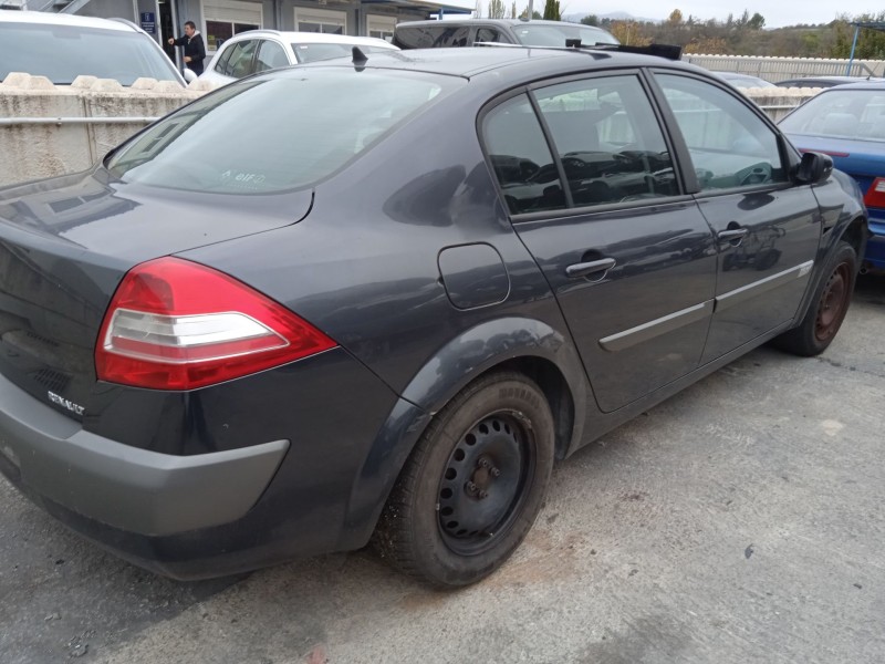 renault megane ii sedán (lm0/1_) del año 2006