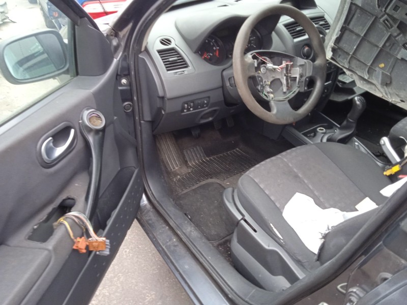 renault megane ii sedán (lm0/1_) del año 2006