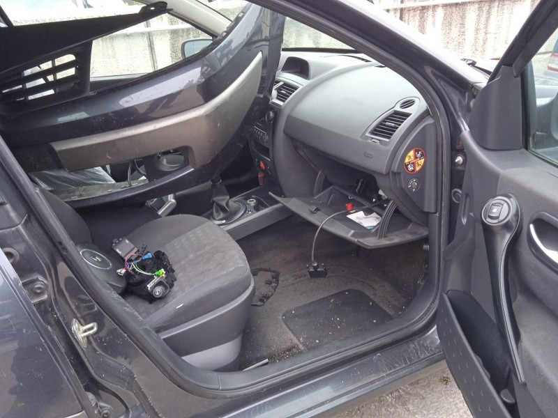 renault megane ii sedán (lm0/1_) del año 2006