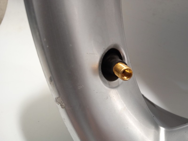 Recambio de llanta para lexus rx (_u3_) 400h (mhu38_) referencia OEM IAM 4261A48020  