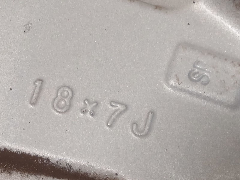 Recambio de llanta para lexus rx (_u3_) 400h (mhu38_) referencia OEM IAM 4261A48020  