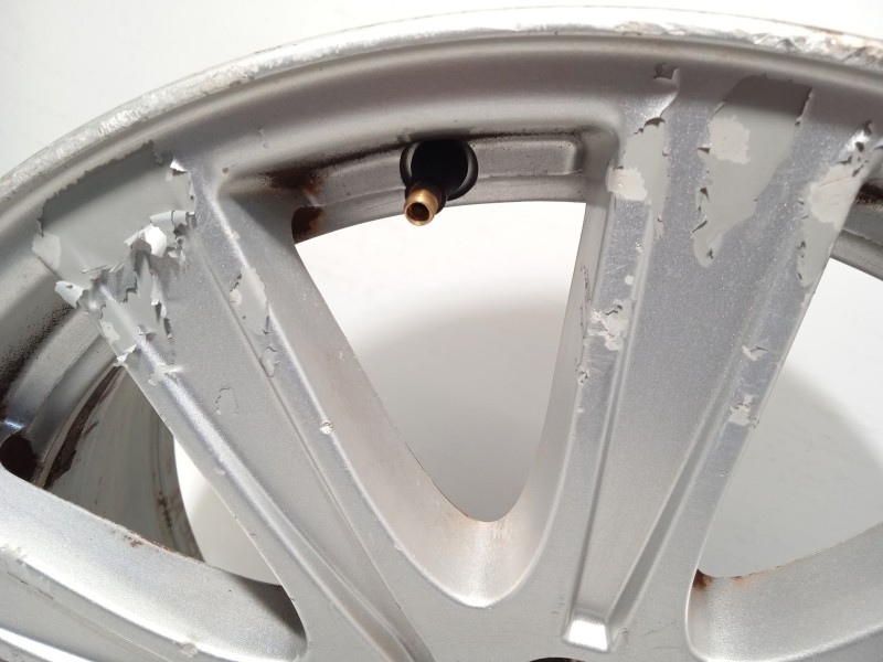 Recambio de llanta para land rover discovery iii (l319) 2.7 td 4x4 referencia OEM IAM 7H221007BA RRC505360 RRC505360MNH