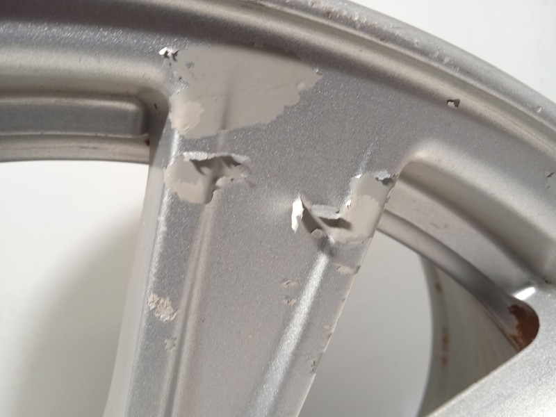 Recambio de llanta para land rover discovery iii (l319) 2.7 td 4x4 referencia OEM IAM 7H221007BA RRC505360 RRC505360MNH