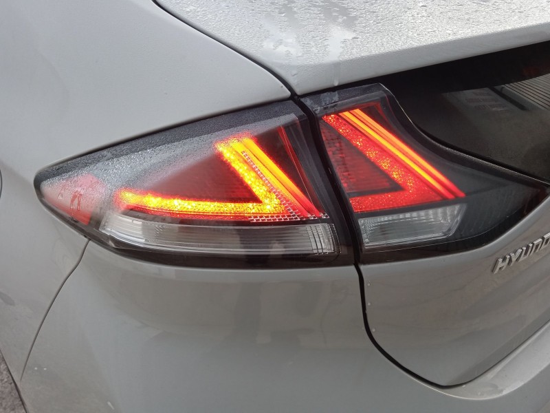 hyundai ioniq (ae) del año 2022