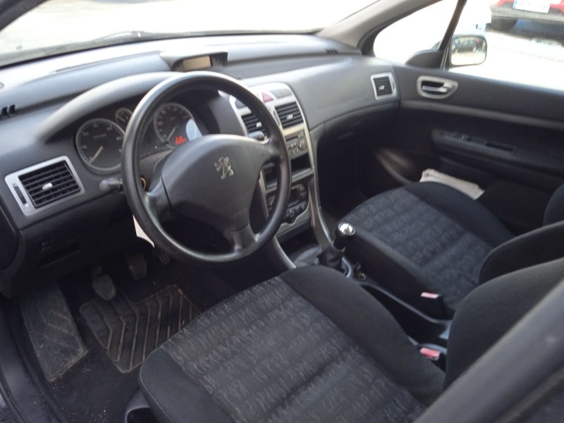 peugeot 307 (3a/c) del año 2001