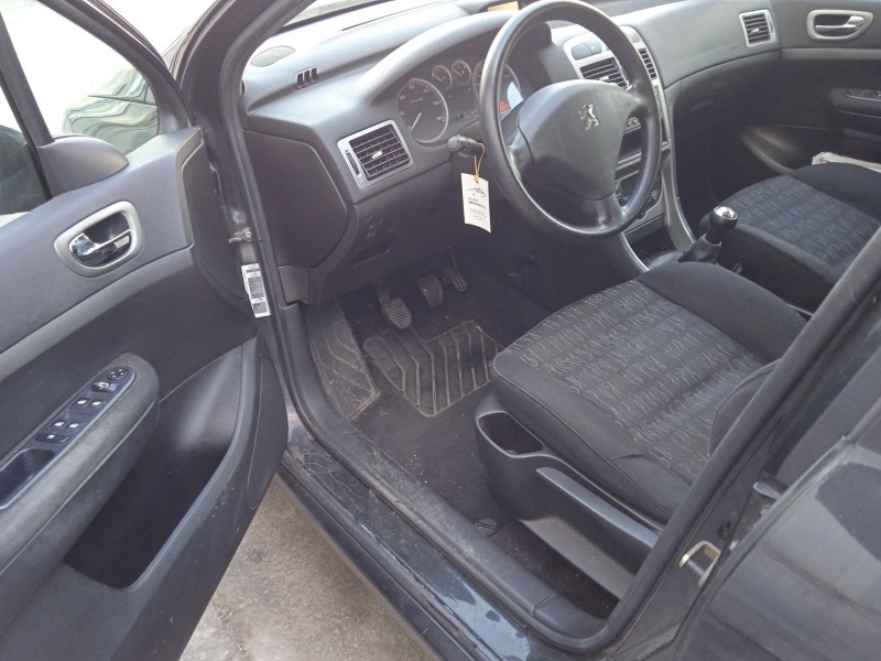 peugeot 307 (3a/c) del año 2001