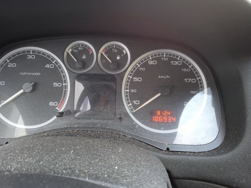 peugeot 307 (3a/c) del año 2001