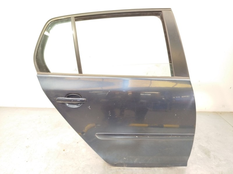 Recambio de puerta trasera derecha para volkswagen golf v (1k1) 1.9 tdi referencia OEM IAM 1K6833106J  