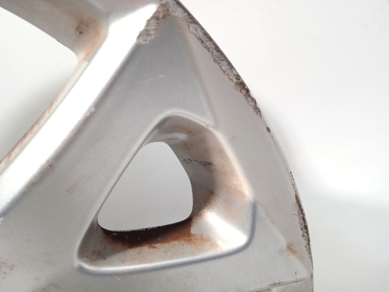 Recambio de llanta para toyota auris (_e15_) 1.6 (zre151_) referencia OEM IAM 42611YY260  