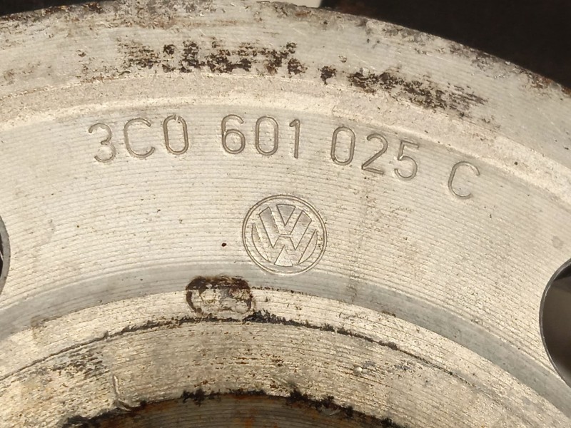 Recambio de llanta para volkswagen passat b6 (3c2) 2.0 tdi referencia OEM IAM 3C0601025C 3C0601025CZ33 