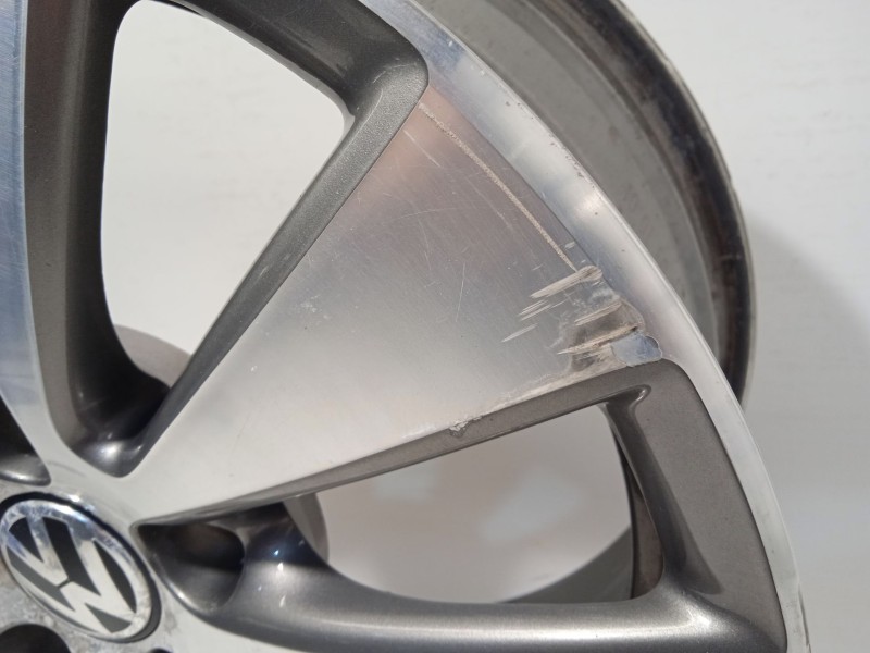 Recambio de llanta para volkswagen passat b6 (3c2) 2.0 tdi referencia OEM IAM 3C0601025C 3C0601025CZ33 