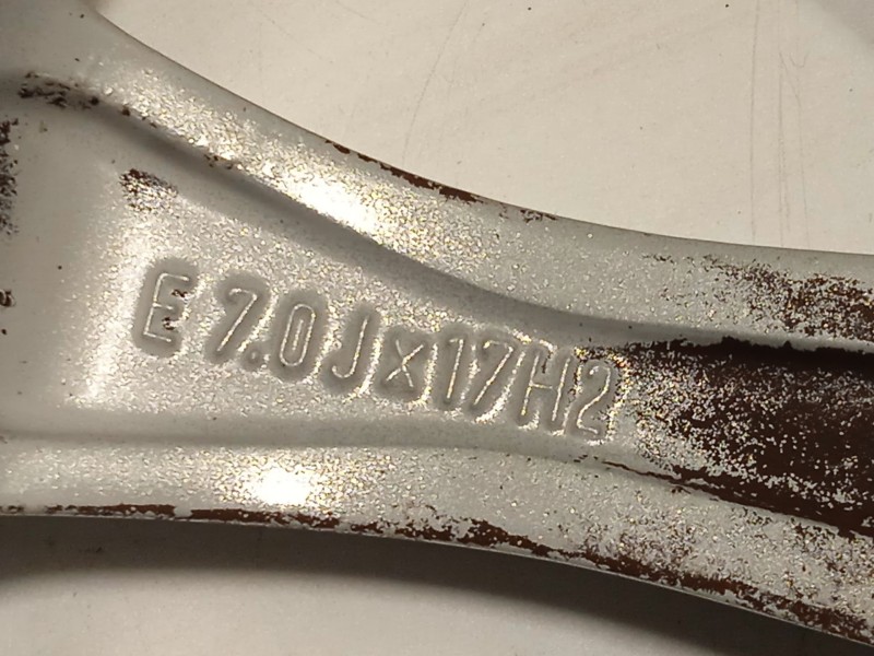 Recambio de llanta para ford focus iii 1.0 ecoboost referencia OEM IAM BM5J1007GB 1698637 