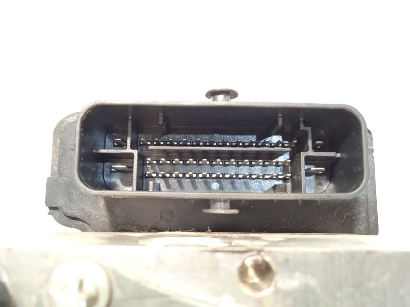 Recambio de abs para renault kadjar zen referencia OEM IAM 476608240R 0265956527 269829