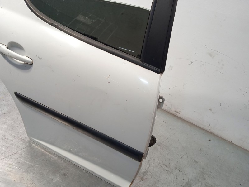 Recambio de puerta trasera derecha para peugeot 207/207+ (wa_, wc_) 1.4 16v referencia OEM IAM 9008S6  