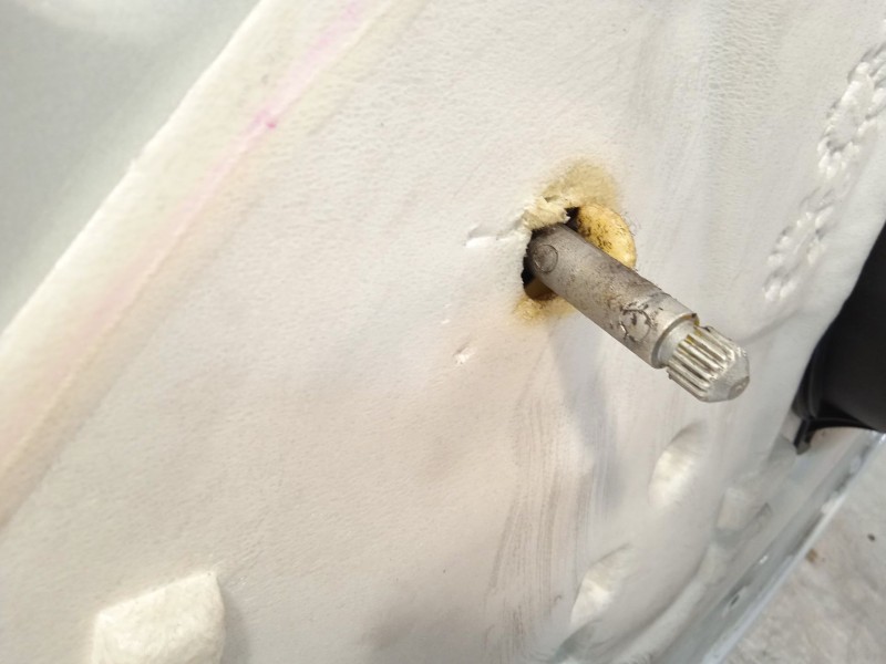 Recambio de puerta trasera derecha para peugeot 207/207+ (wa_, wc_) 1.4 16v referencia OEM IAM 9008S6  