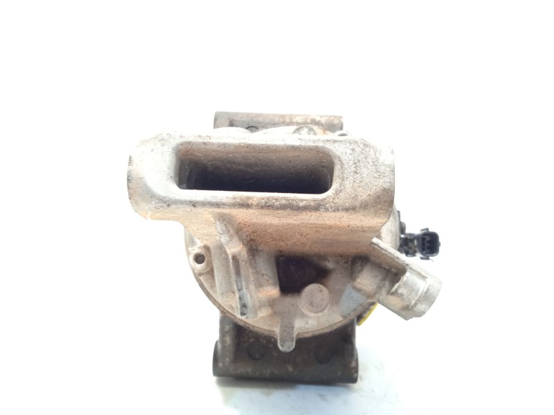 Recambio de compresor aire acondicionado para dacia sandero ii tce 90 (b8m1, b8ma) referencia OEM IAM 926003541R  T99133AA
