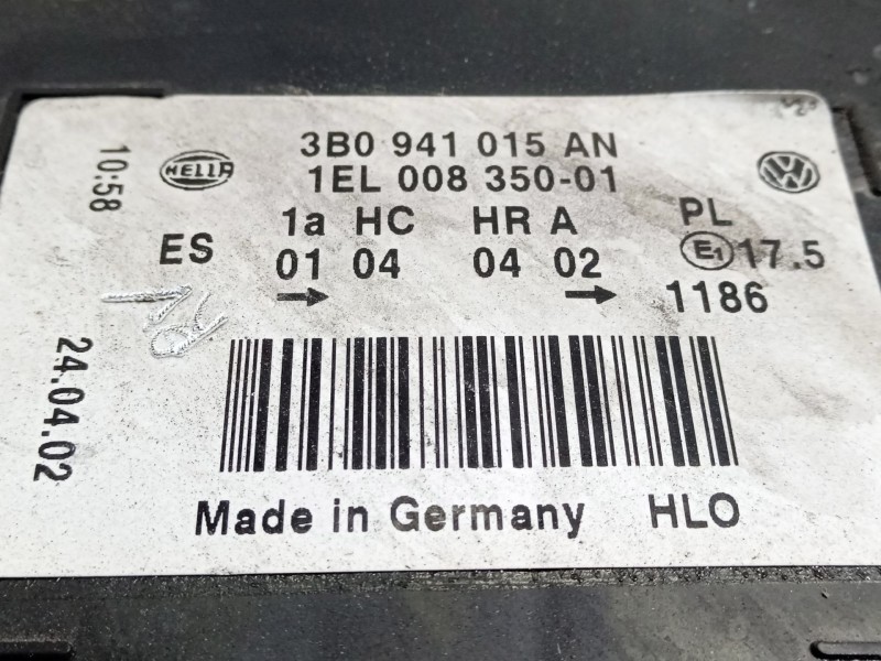 Recambio de faro izquierdo para volkswagen passat b5.5 (3b3) 2.0 referencia OEM IAM 3B0941015AN  1EL008350