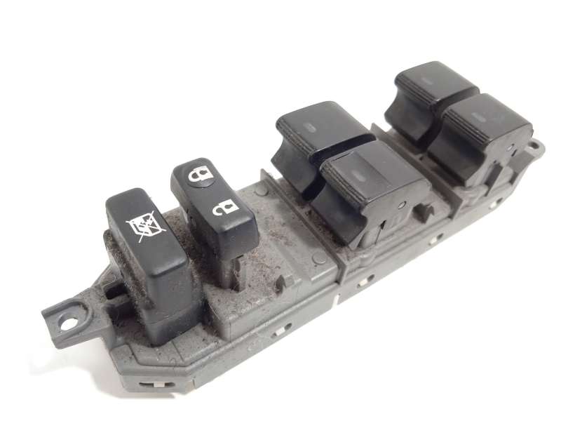 MANDO ELEVALUNAS DELANTERO IZQUIERDO 8404002120 