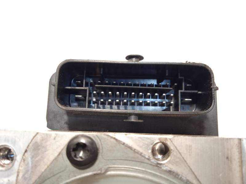 Recambio de abs para kia cee´d drive referencia OEM IAM 58920A2230 6158945200 A258920800