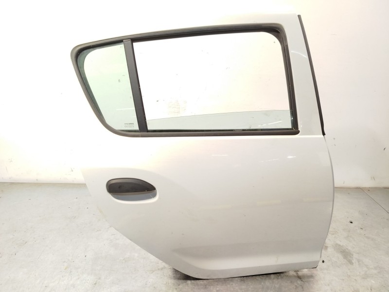 Recambio de puerta trasera derecha para dacia sandero ii tce 90 (b8m1, b8ma) referencia OEM IAM 821002434R  