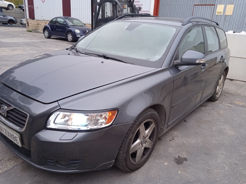 volvo v50 (545) del año 2009