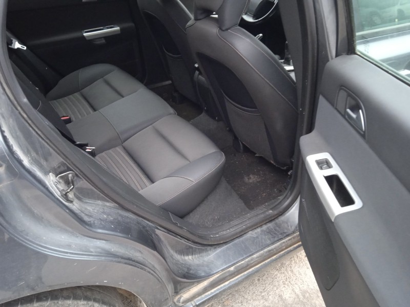 volvo v50 (545) del año 2009