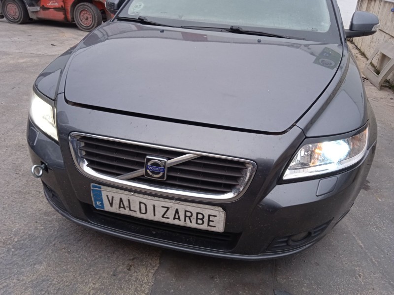 volvo v50 (545) del año 2009