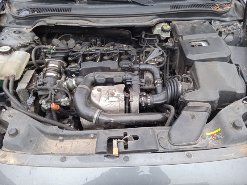 volvo v50 (545) del año 2009