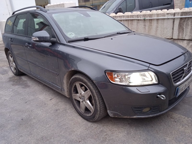volvo v50 (545) del año 2009