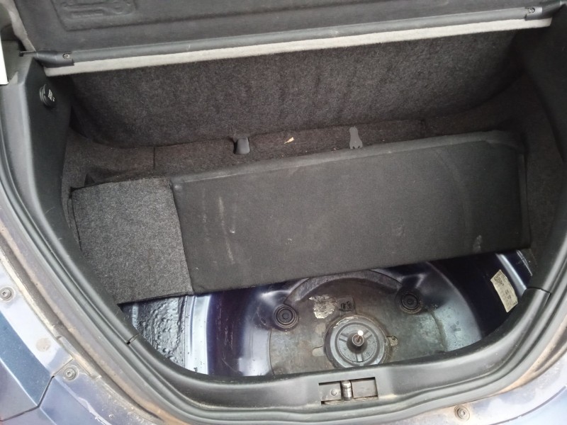 volkswagen new beetle (9c1, 1c1) del año 2000