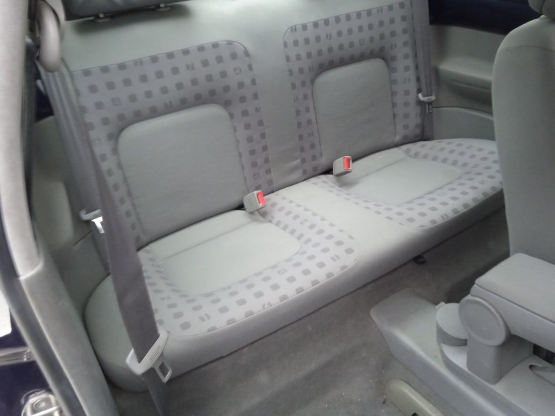 volkswagen new beetle (9c1, 1c1) del año 2000