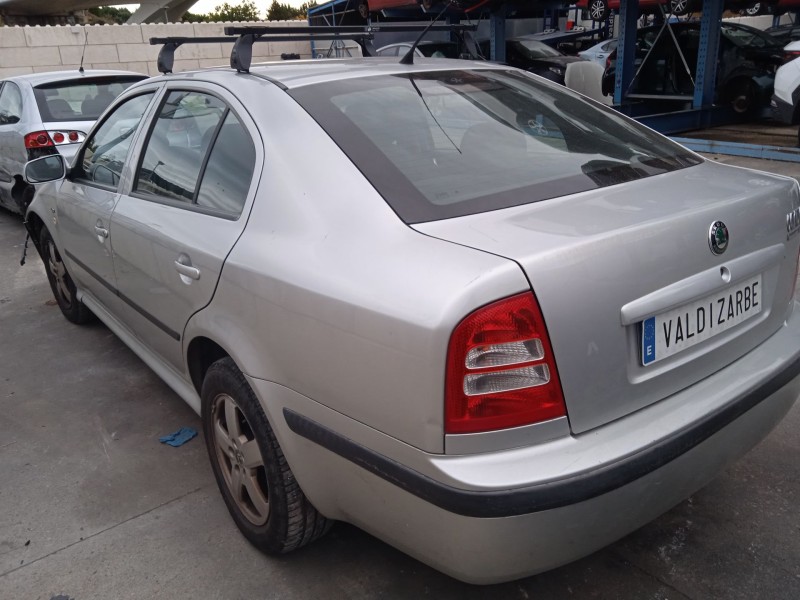 skoda octavia i (1u2) del año 2001