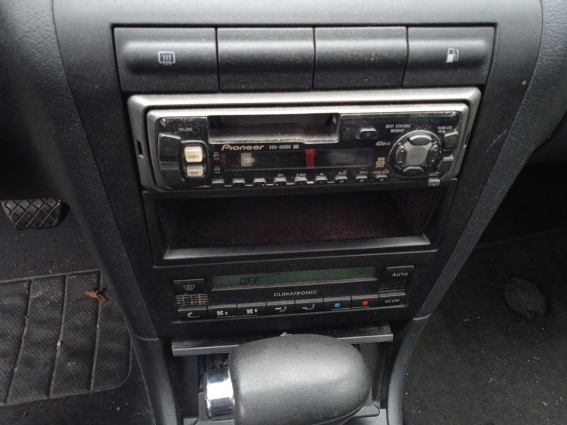 skoda octavia i (1u2) del año 2001