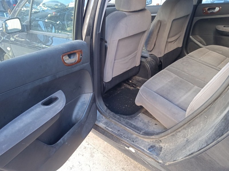 peugeot 307 break (3e) del año 2004