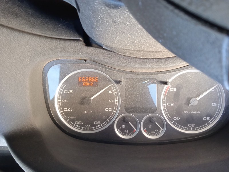 peugeot 307 break (3e) del año 2004