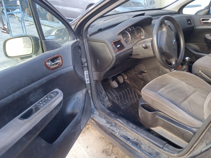 peugeot 307 break (3e) del año 2004