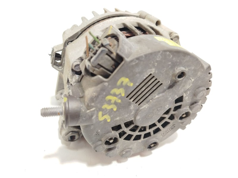 Recambio de alternador para kia cee´d 1.4 crdi cat referencia OEM IAM 373002A850  2611067