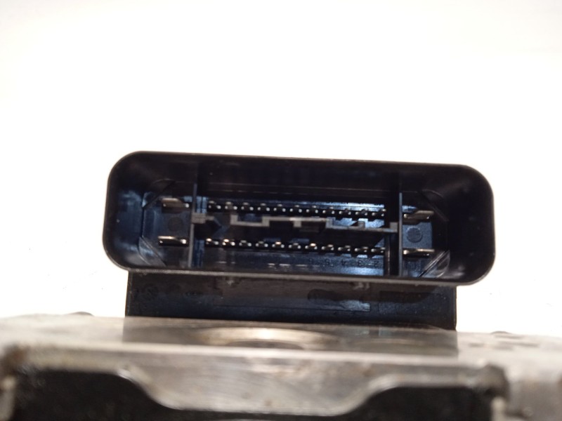 Recambio de abs para toyota yaris active referencia OEM IAM 445400D020 895410D100 06210226054