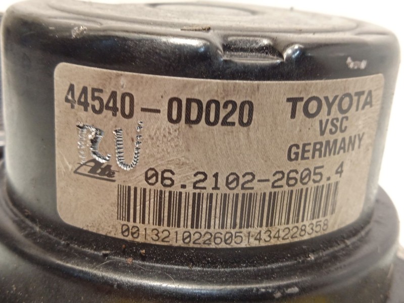 Recambio de abs para toyota yaris active referencia OEM IAM 445400D020 895410D100 06210226054