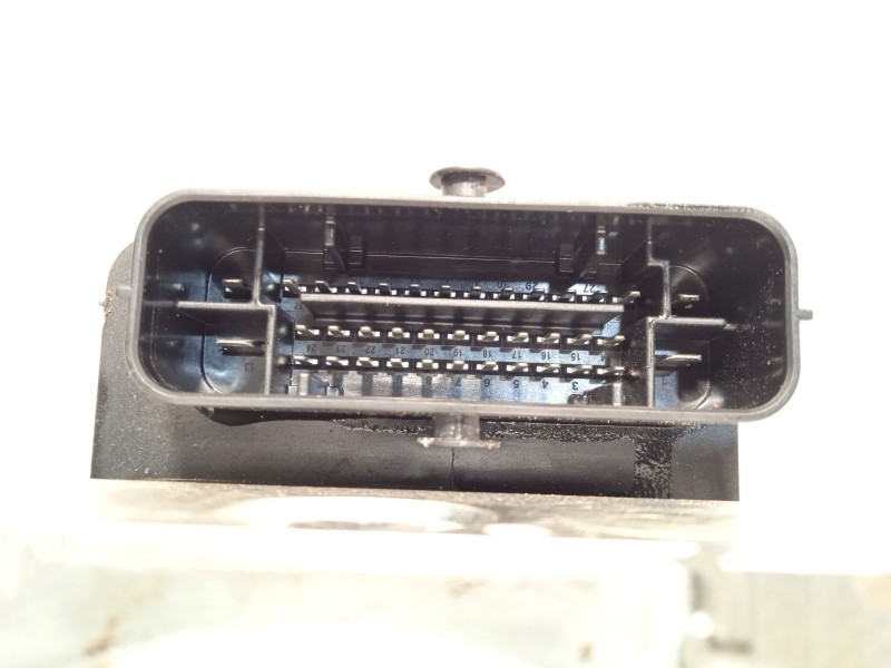 Recambio de abs para peugeot 208 style referencia OEM IAM 9826857180 10091639183 10022012544