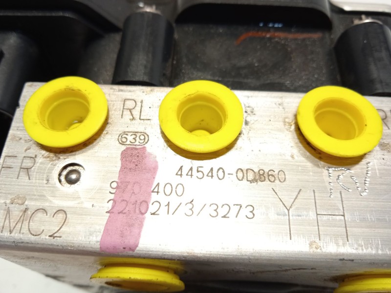 Recambio de abs para toyota yaris cross (mxp_) 1.5 hybrid (mxpj10) referencia OEM IAM 445400D860 0265957151 970400