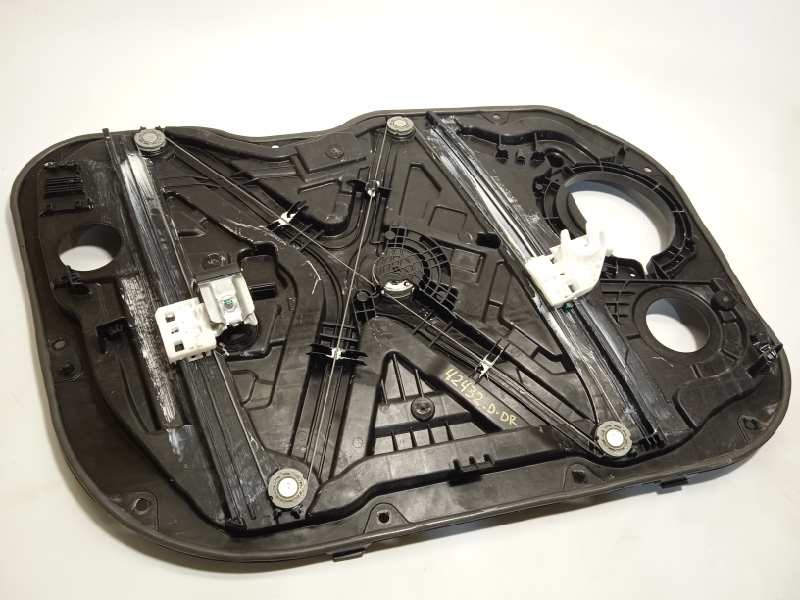 ELEVALUNAS DELANTERO DERECHO 82480G4180 82460G4010 82481G4000