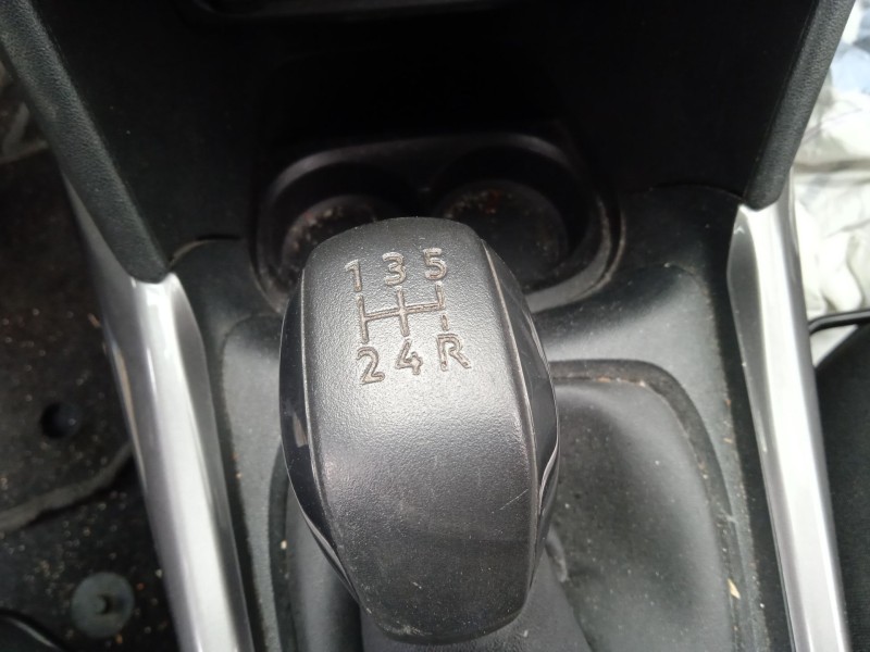 peugeot 2008 i (cu_) del año 2018