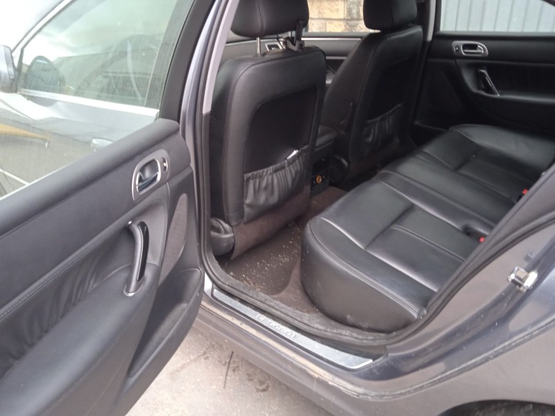 peugeot 607 (9d, 9u) del año 2010