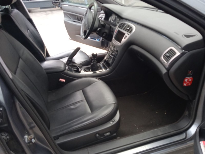 peugeot 607 (9d, 9u) del año 2010