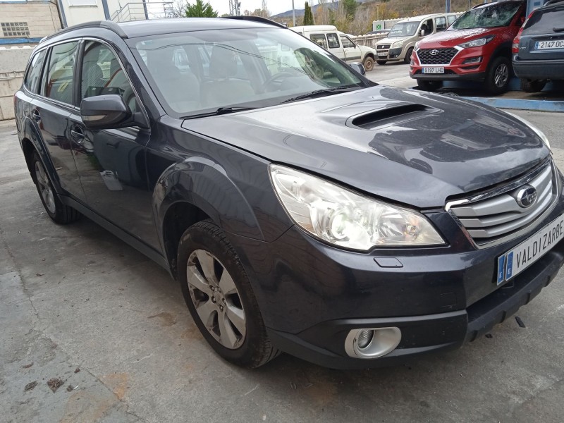 subaru legacy v (bm) del año 2010